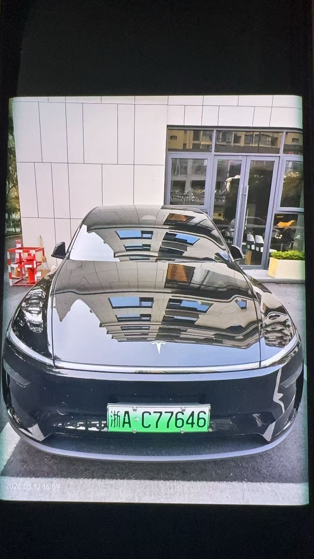 易安出行特斯拉 Model 3 单车实拍